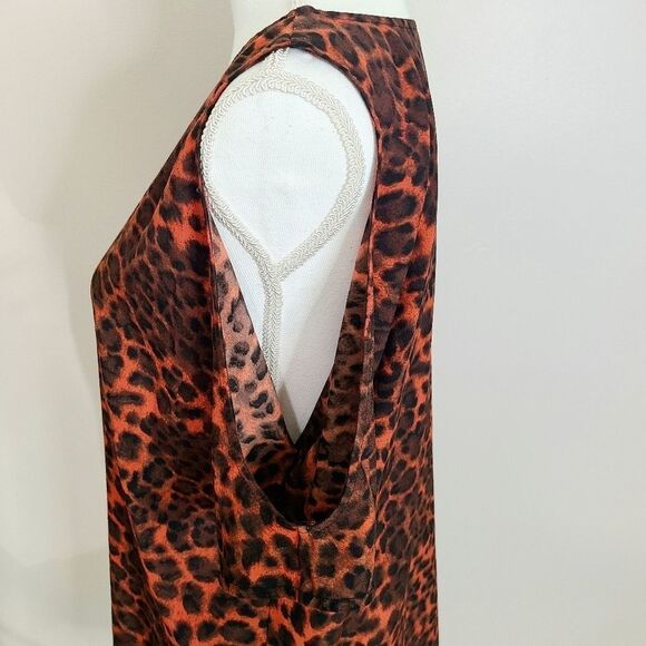 BB Dakota Anthro Red Leopard Cold Shoulder… - Picture 3 of 7